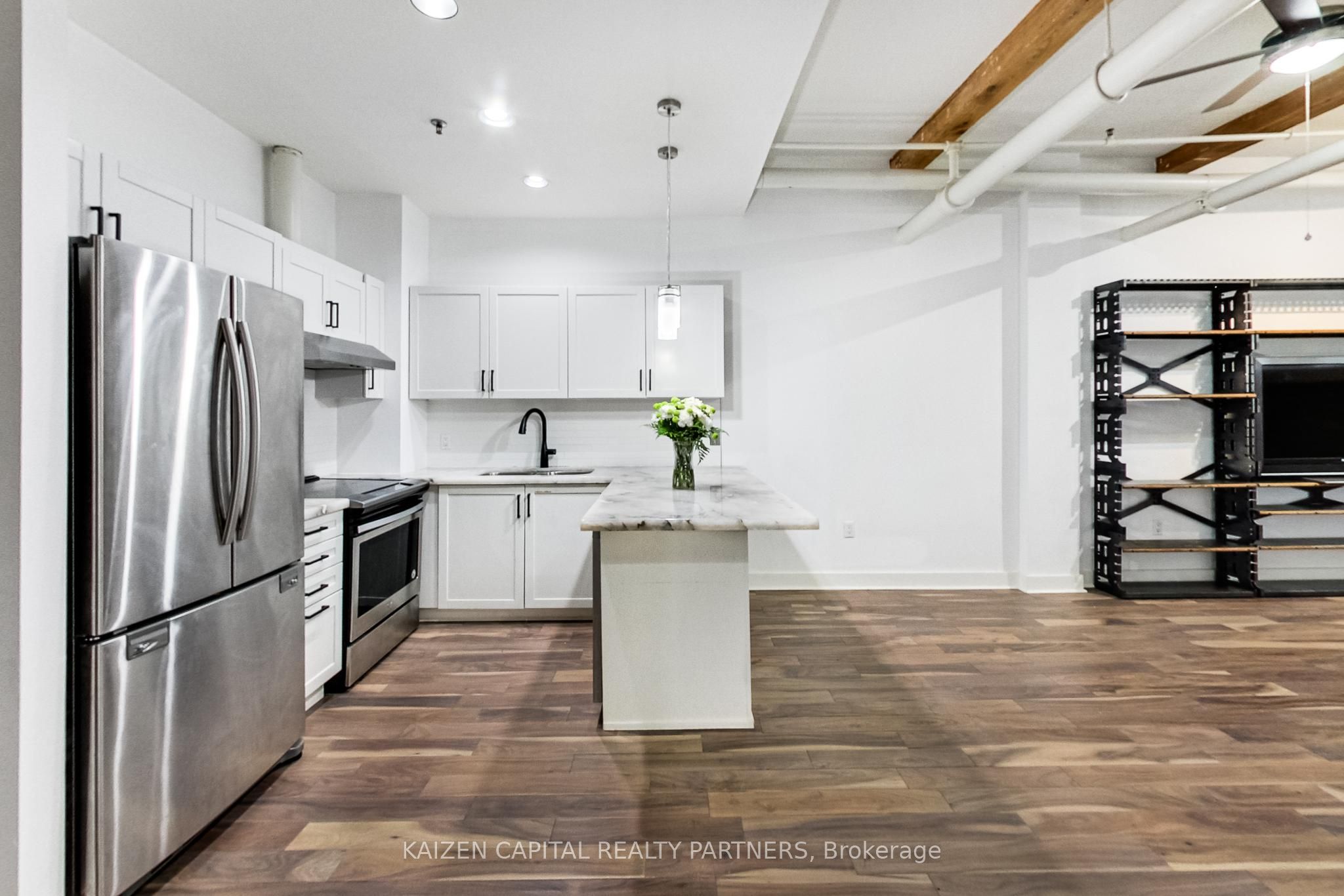 90 Sherbourne Street 103