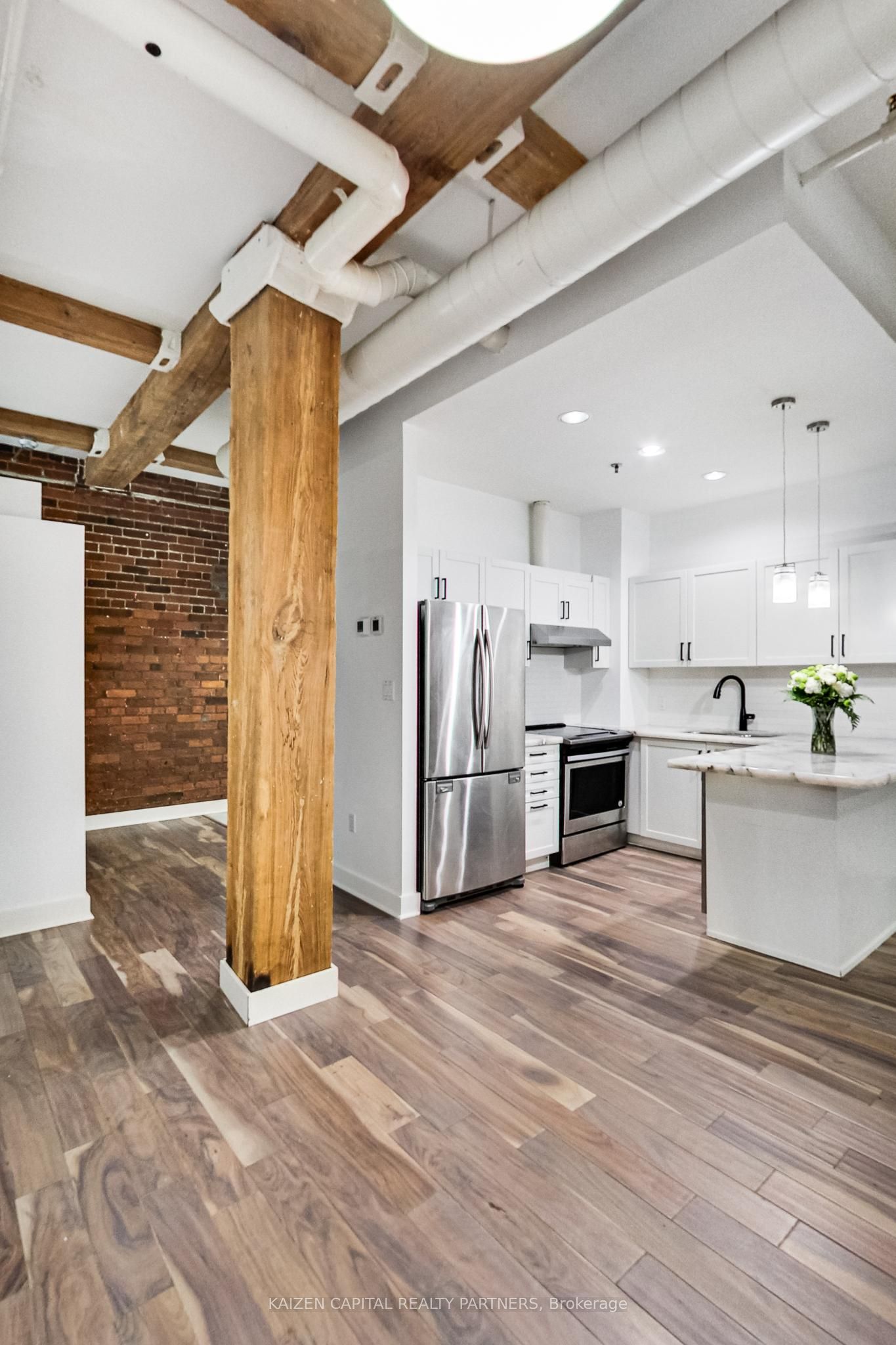 90 Sherbourne Street 103