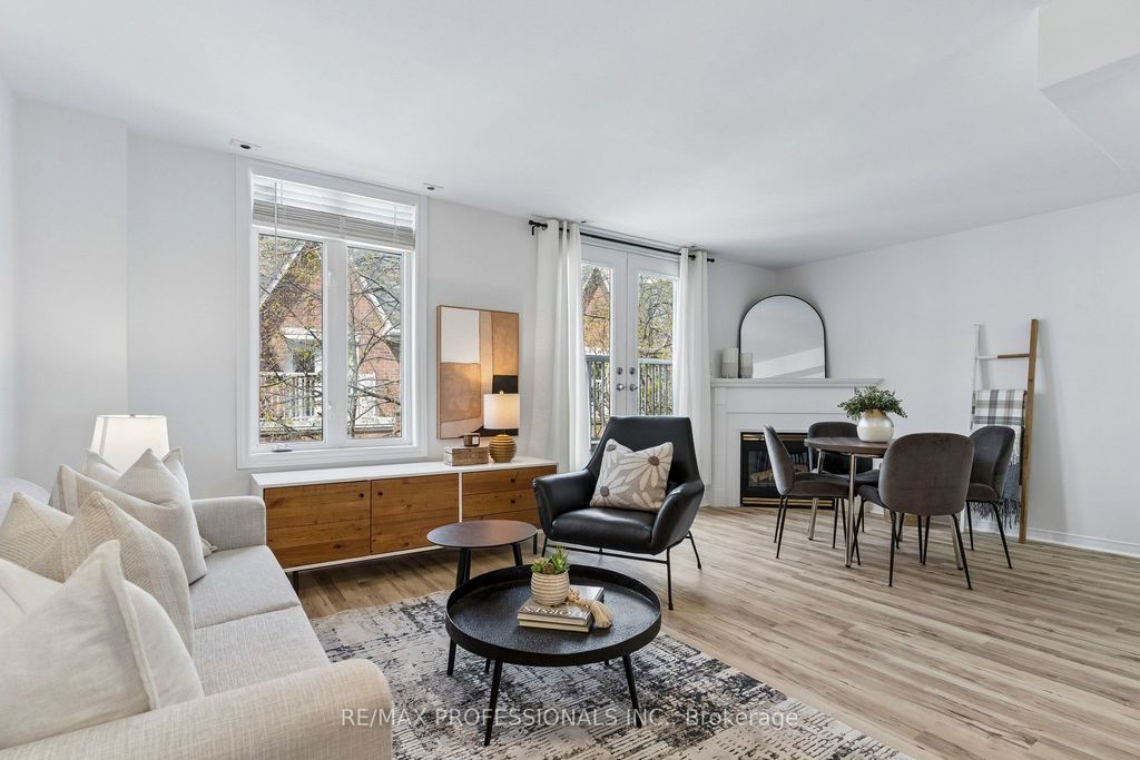 Photo of 12 Sudbury Street #2010, Toronto, ON M6J 3W7 (MLS # C13121908)