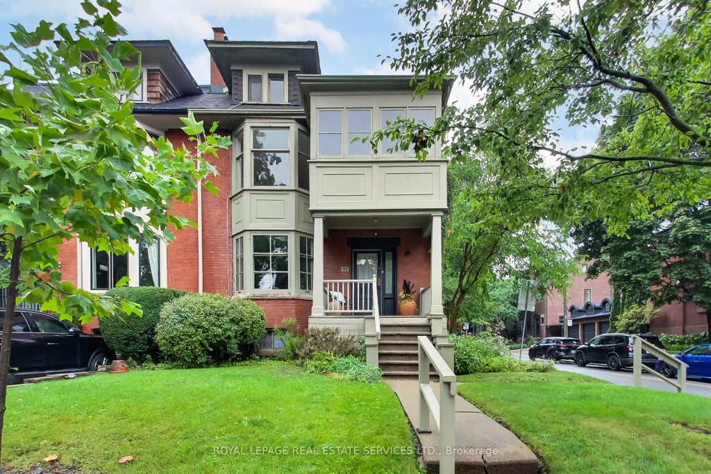 Photo of 98 Woodlawn Avenue W, Toronto, ON M4V 1G8 (MLS # C13738884)