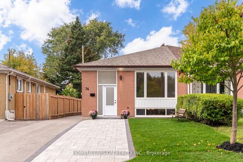 Photo of 74 Cabot Street, Oshawa, ON L1J 5R7 (MLS # E12472580)