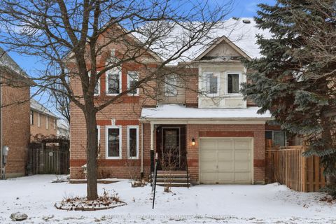 60 Snedden Avenue Aurora ON L4G 7K6