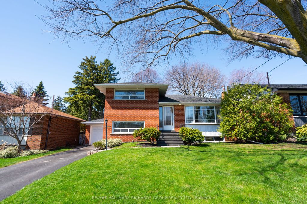Photo of 30 Fairhill Crescent, Toronto, ON M3A 1N6 (MLS # C13058942)