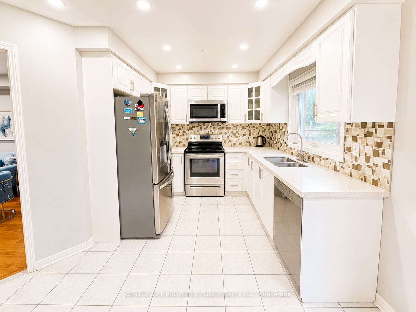 5456 Palmerston Crescent