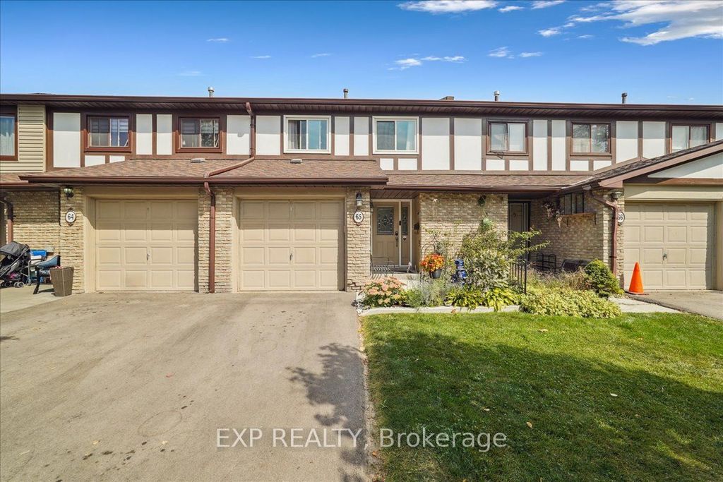 Photo of 65 Greenwich Circle, Brampton, ON L6S 2E8 (MLS # W12986022)