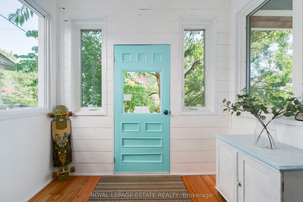 Photo of 146 Ashdale Avenue, Toronto, ON M4L 2Y9 (MLS # E12462340)