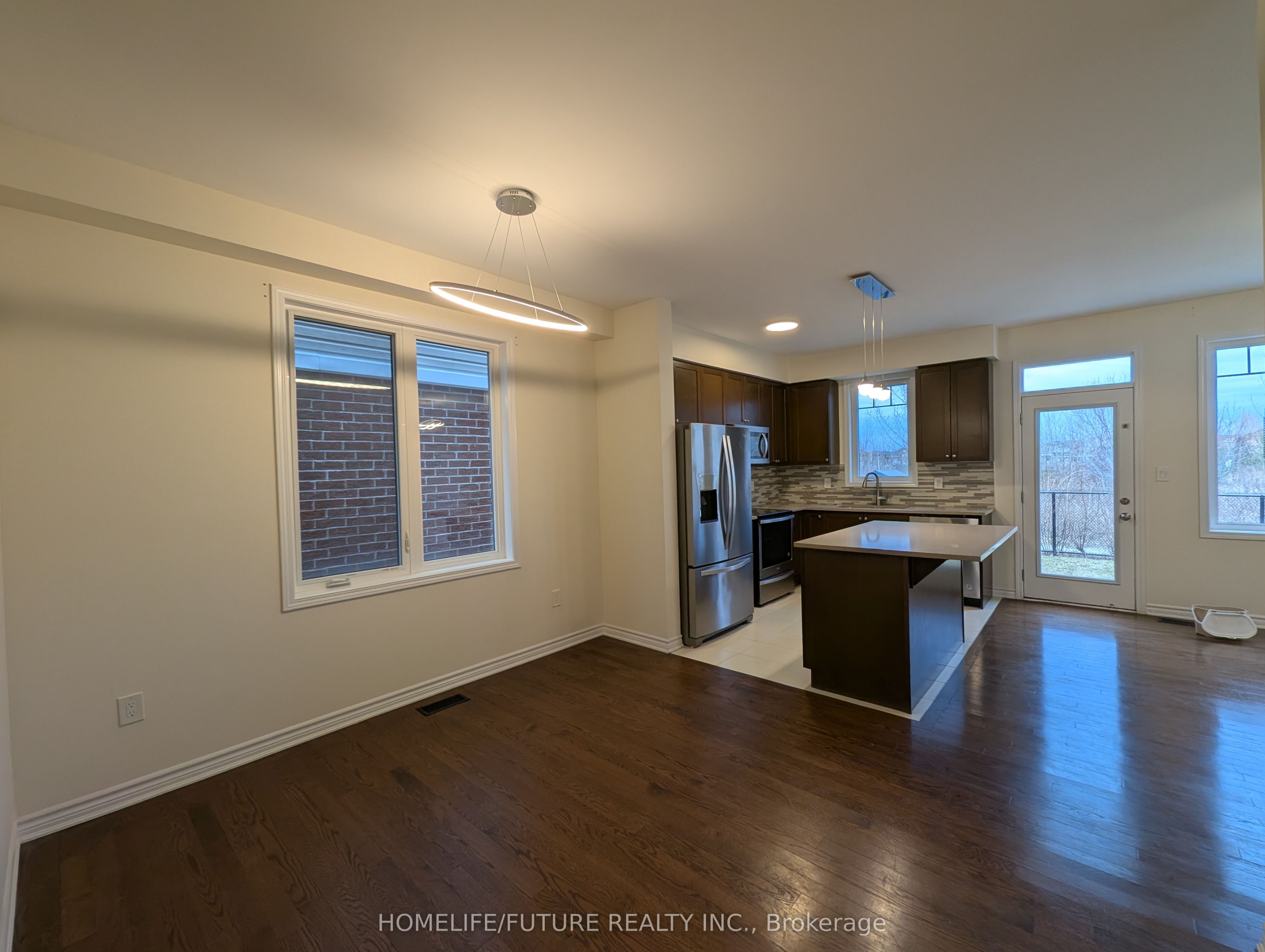 1574 Clitherow Street