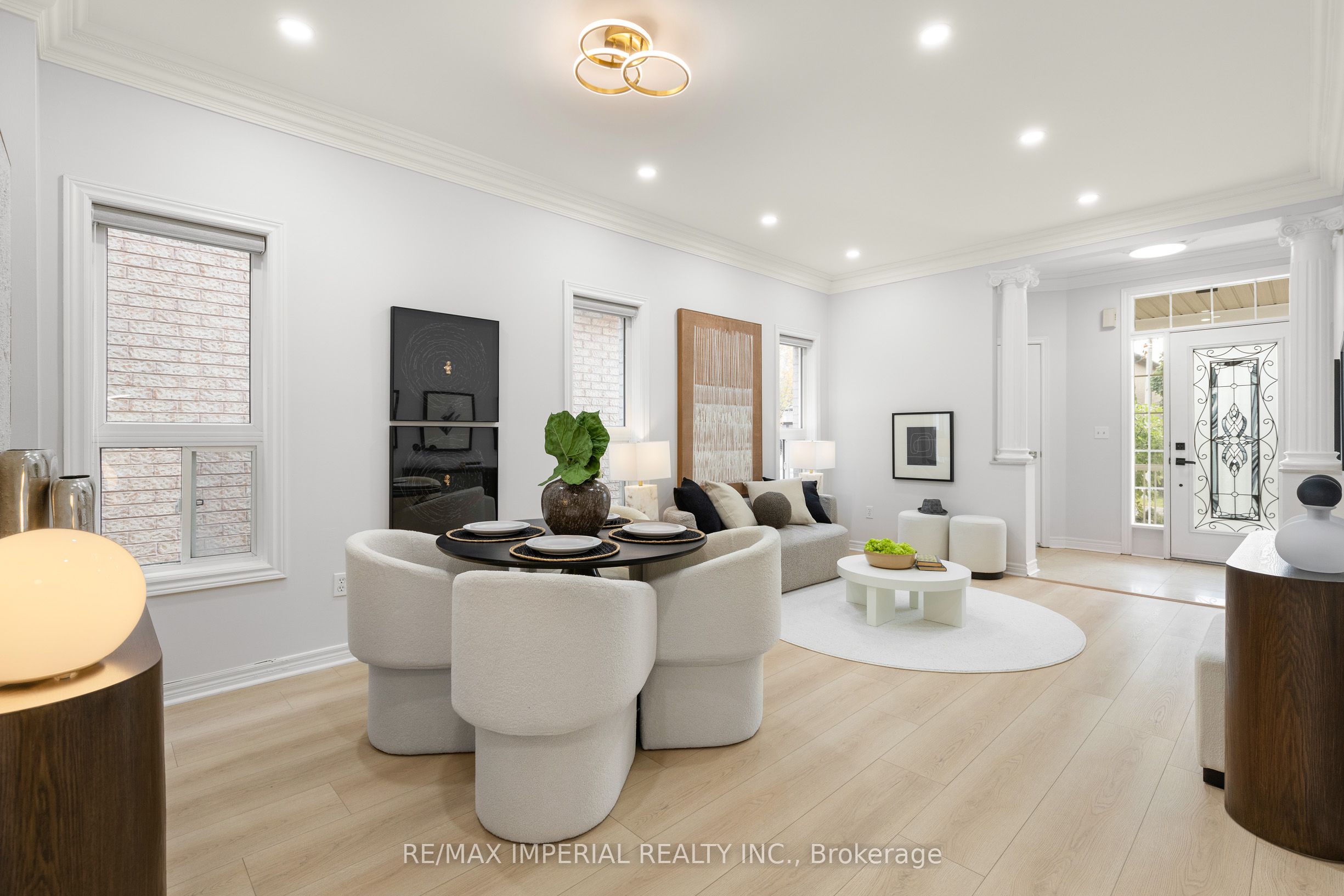 44 Hawkview Boulevard