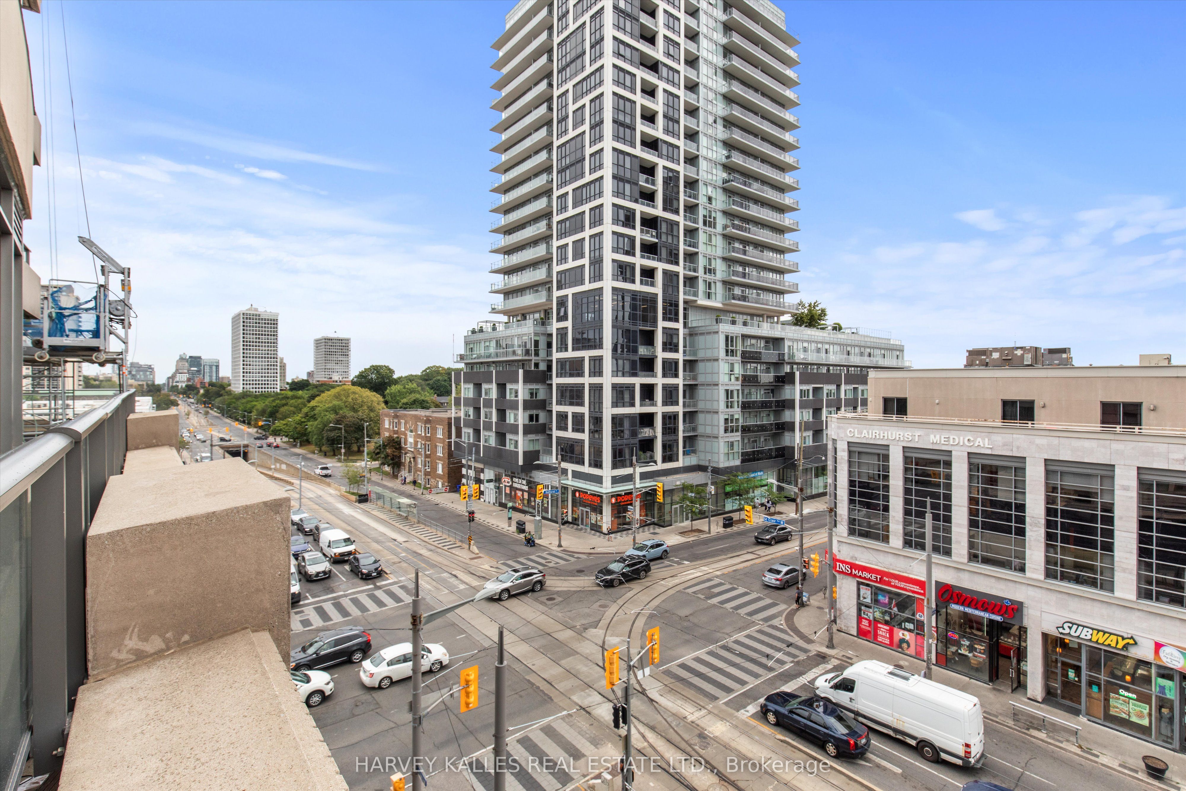 500 St Clair Avenue W 408