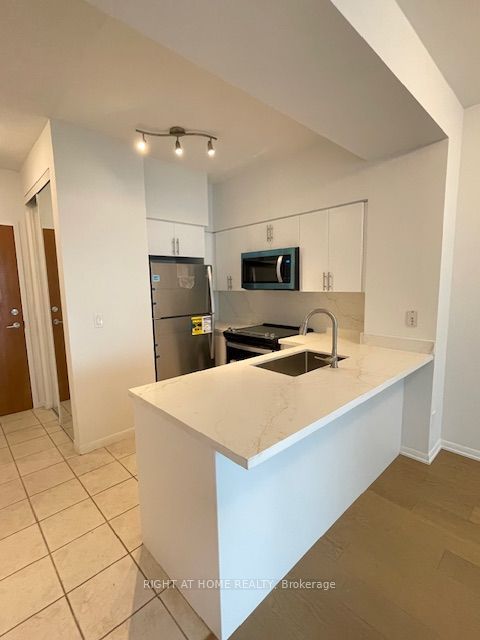 219 Fort York Boulevard 2506