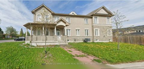 288 Helen Avenue Markham ON L3R 1K1