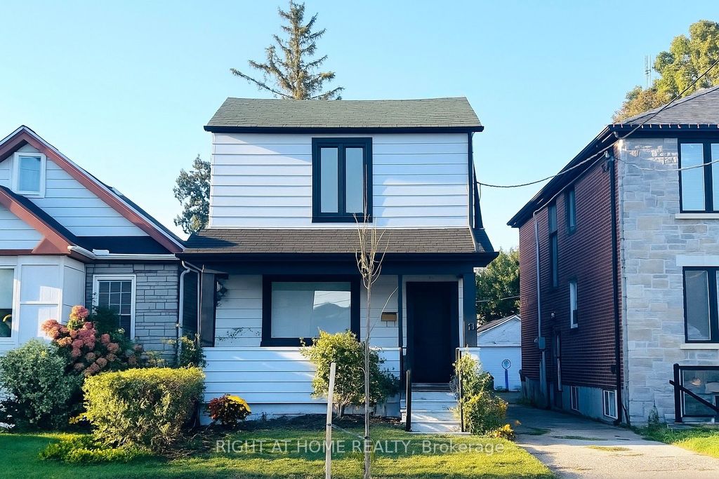 Photo of 28 Pendeen Avenue, Toronto, ON M6N 2P3 (MLS # W12446824)