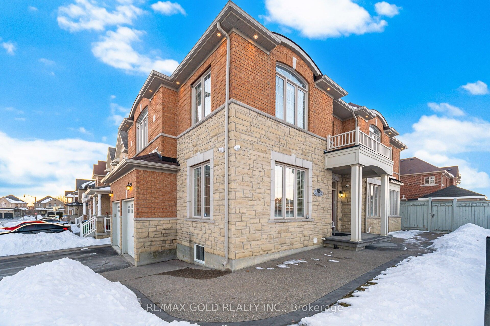 26 Drummondville Drive