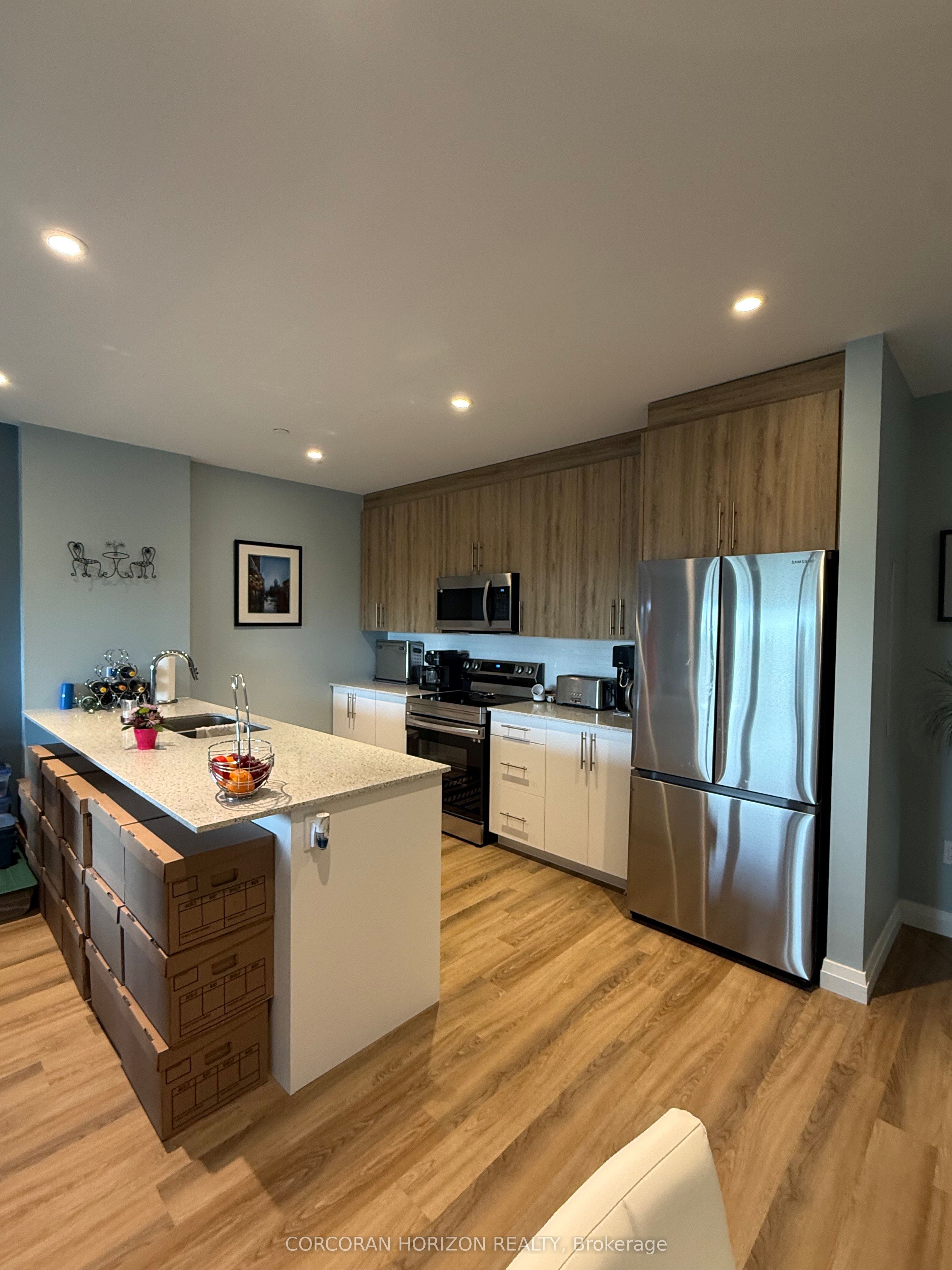 525 New Dundee Road 715