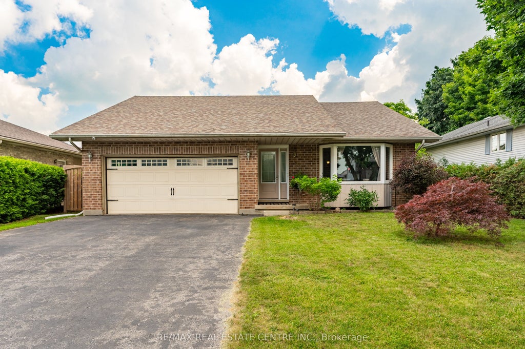 Photo of 95 Allen Street, Tillsonburg, ON N4G 4V8 (MLS # X13554914)