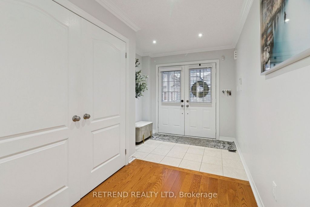 Photo of 6 Summit Drive E, Vaughan, ON L4H 0E8 (MLS # N12608724)