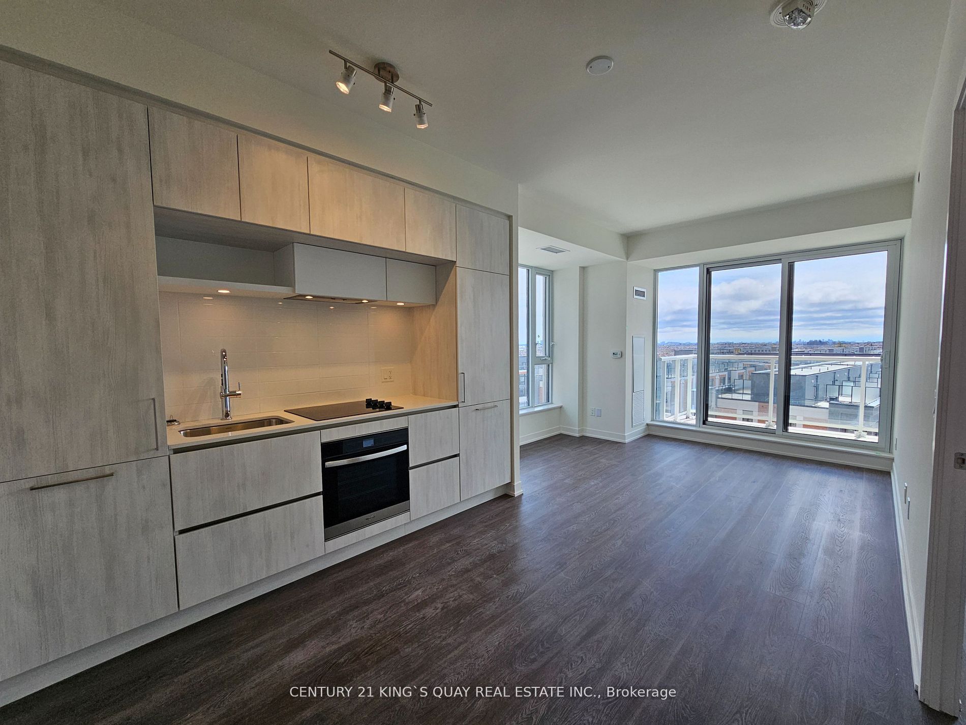 2 David Eyer Road 630