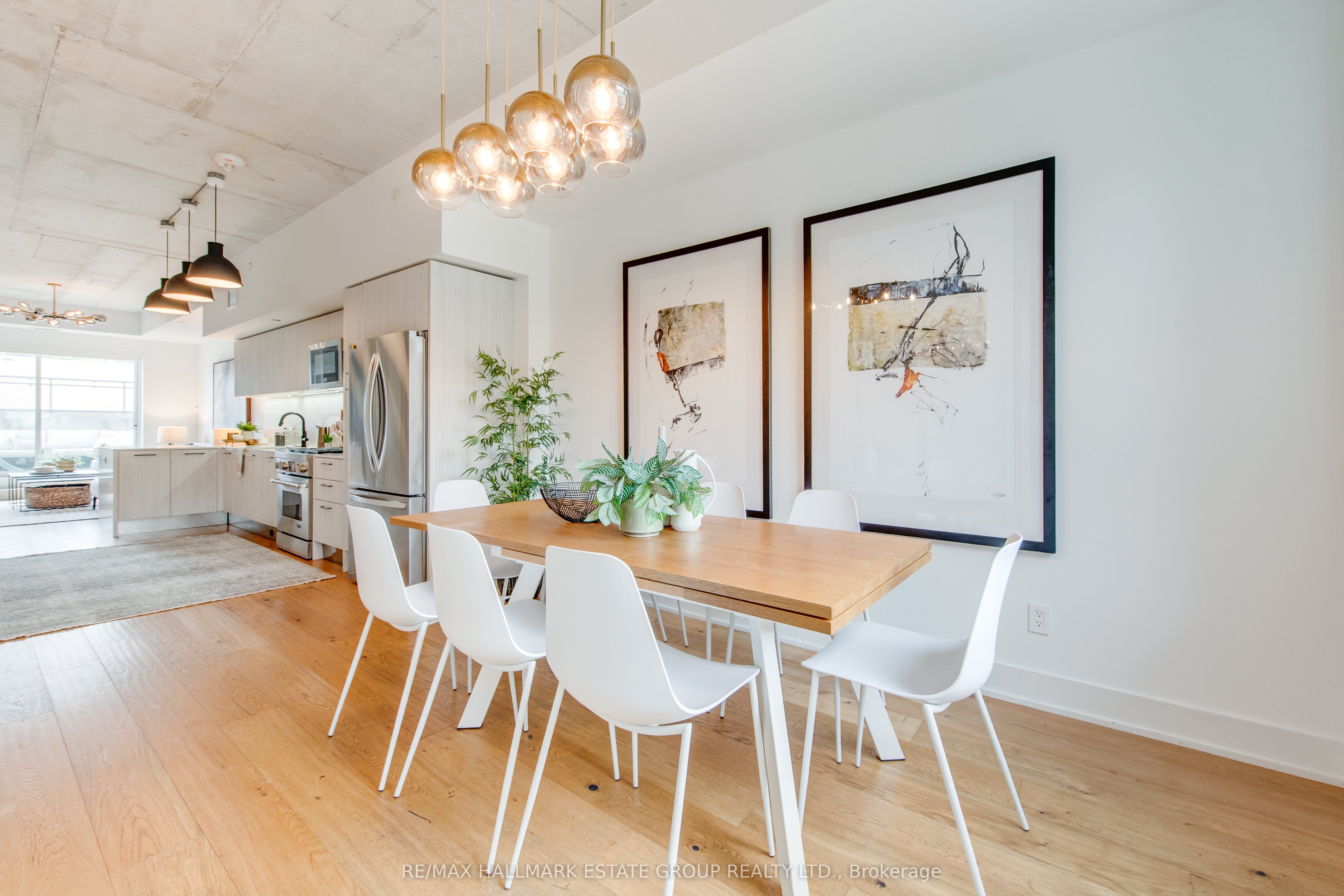 673 Kingston Road 12