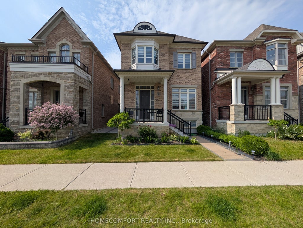 Photo of 230 Paradelle Drive, Richmond Hill, ON L4E 0E4 (MLS # N14126986)