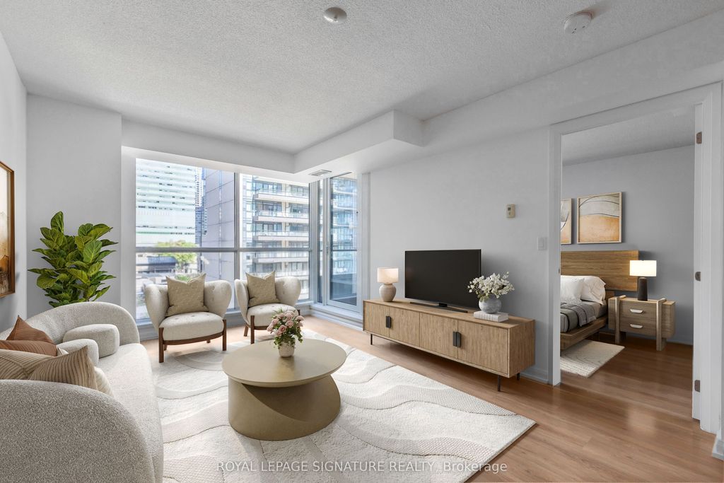 Photo of 111 Elizabeth Street #805, Toronto, ON M6K 1X3 (MLS # C12751812)