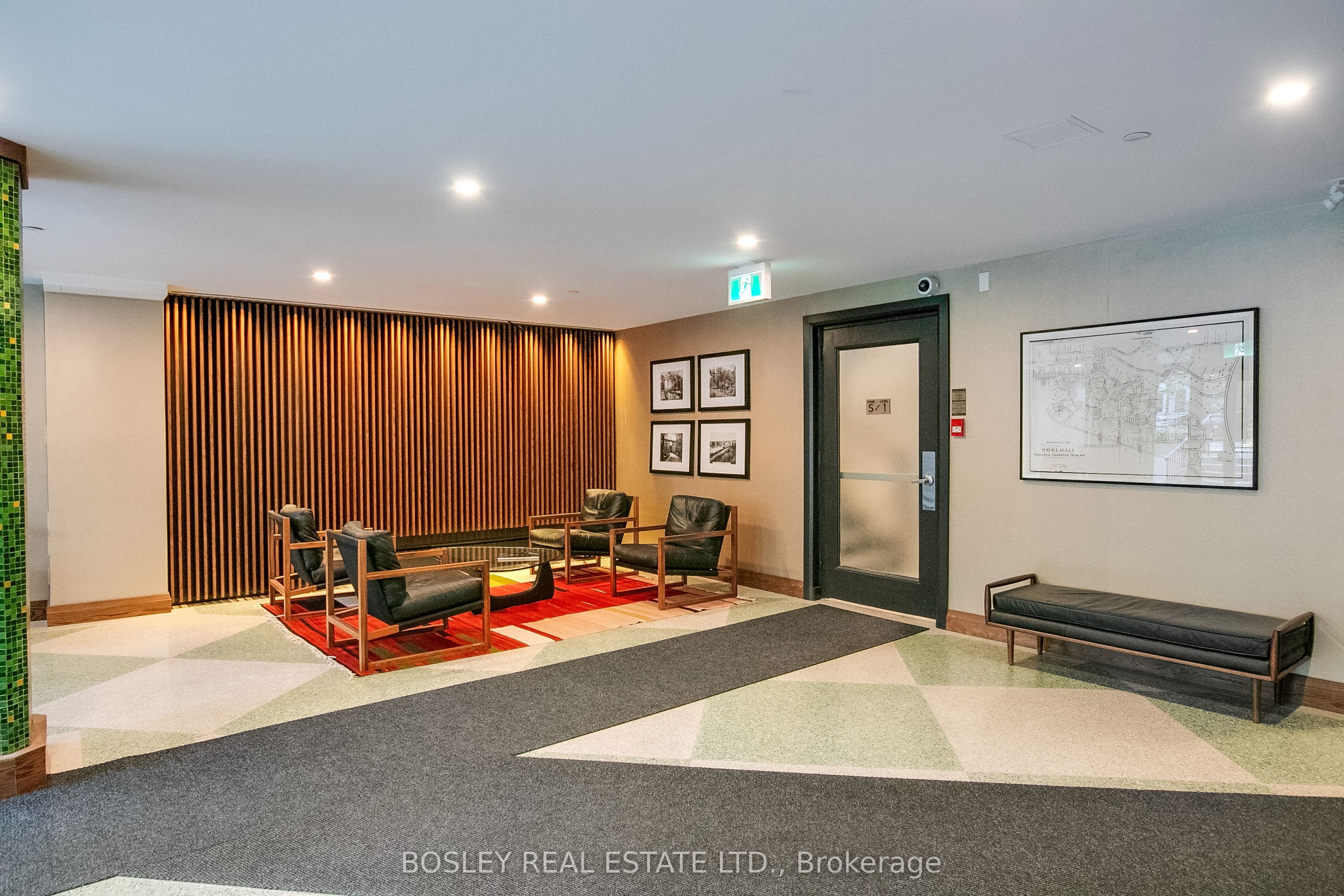 158 Crescent Road 404