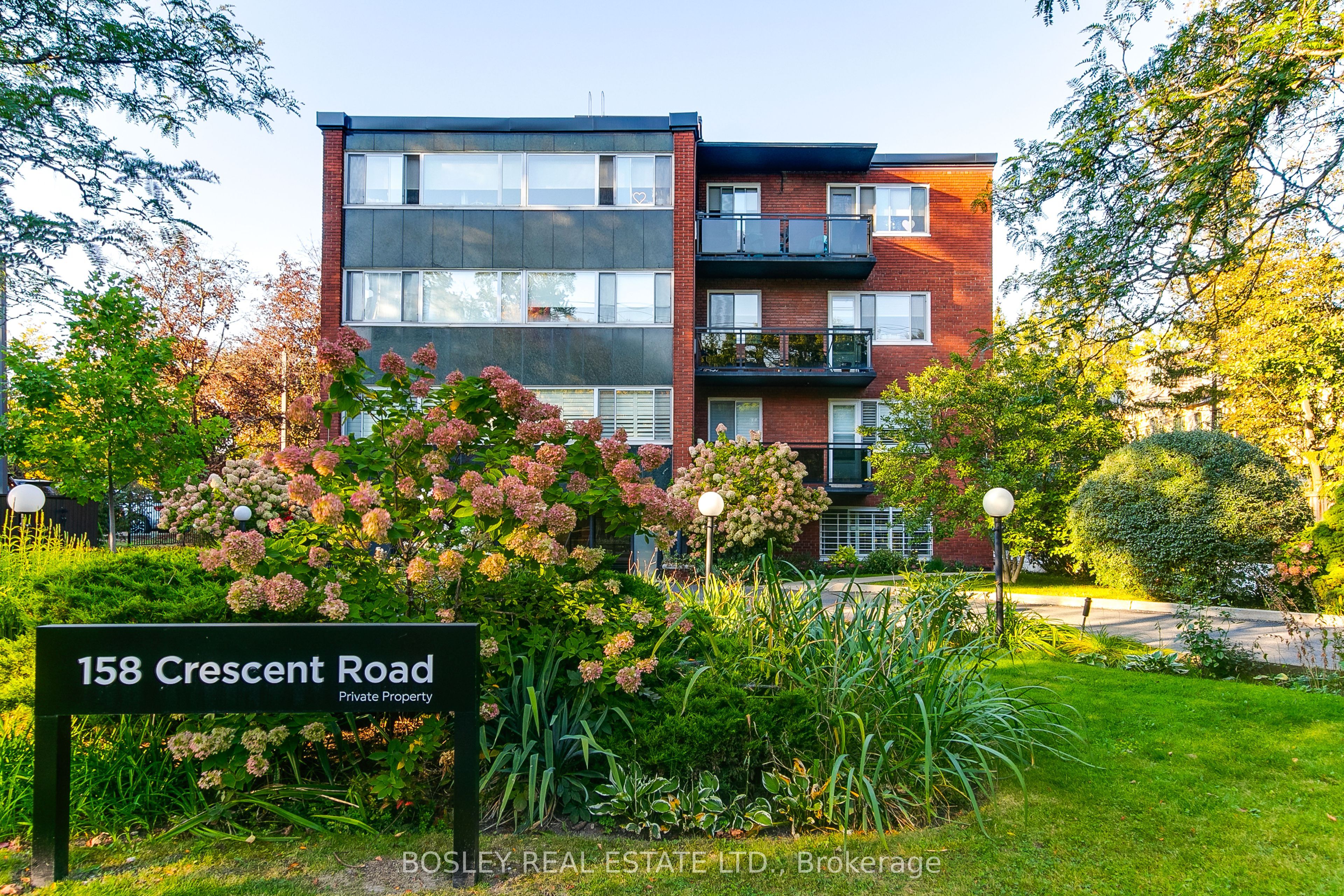 158 Crescent Road 404