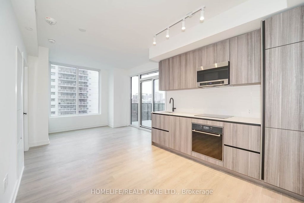 Photo of 117 Broadway Avenue #1111, Toronto, ON M4P 1V3 (MLS # C13736814)
