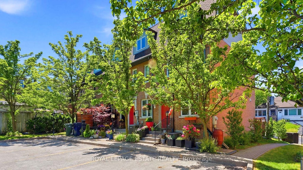 Photo of 99 Goodwood Park Court #4, Toronto, ON M4C 5S9 (MLS # E13451508)