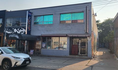 158 Augusta Avenue Toronto ON M5T 2L5