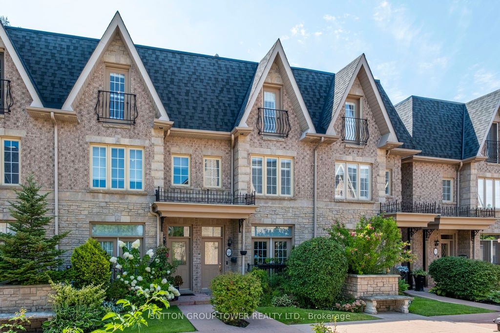 Photo of 544C Scarlett Road, Toronto, ON M9P 2S2 (MLS # W12369008)