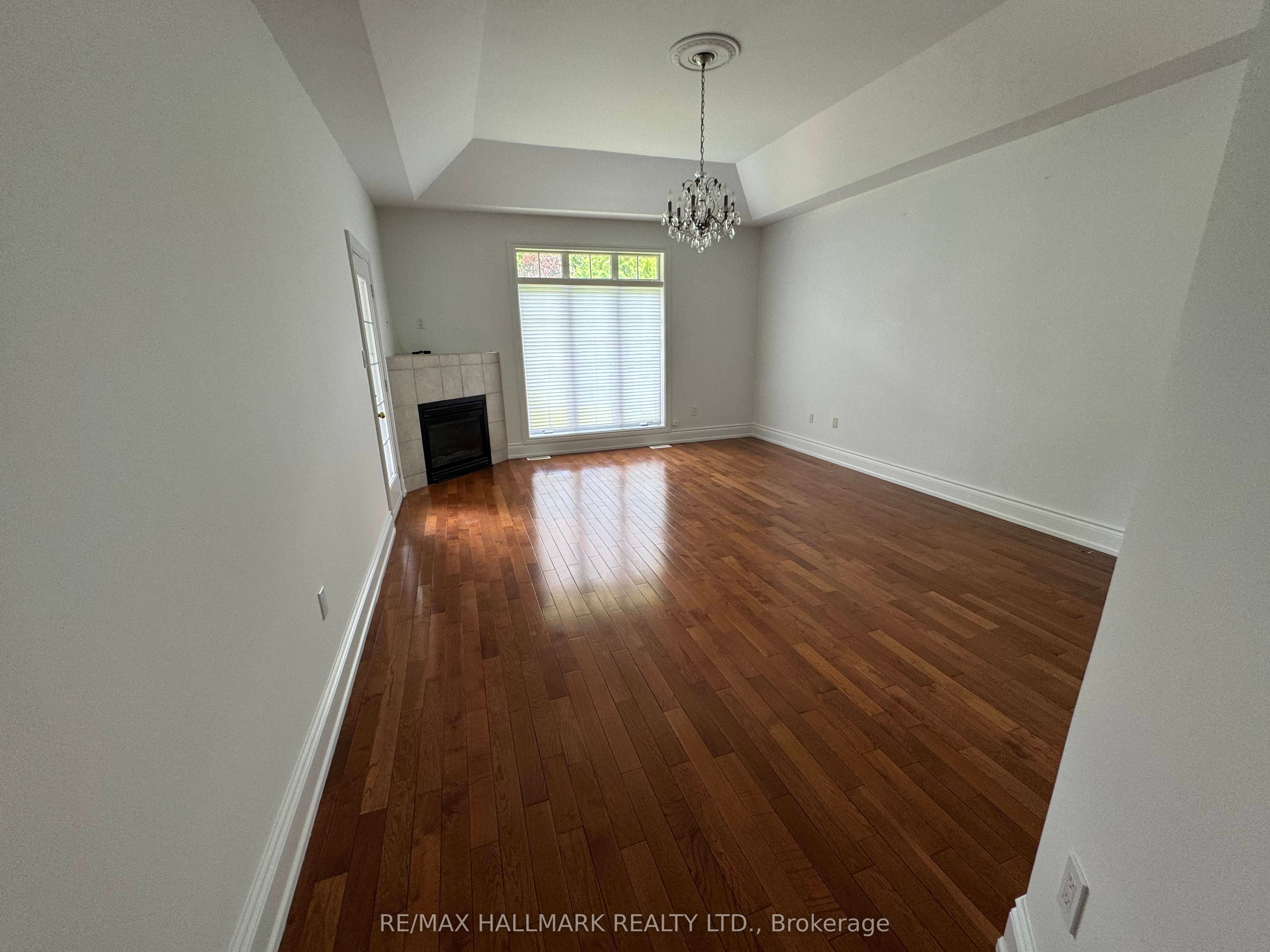 413 Coventry Hill Trail
