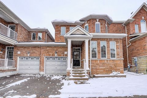 16 Pisanelli Avenue Markham ON L6C 0H5