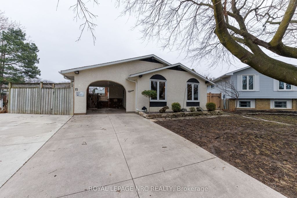 Photo of 15 Carousel Circle, St. Catharines, ON L2N 6C9 (MLS # X12914522)