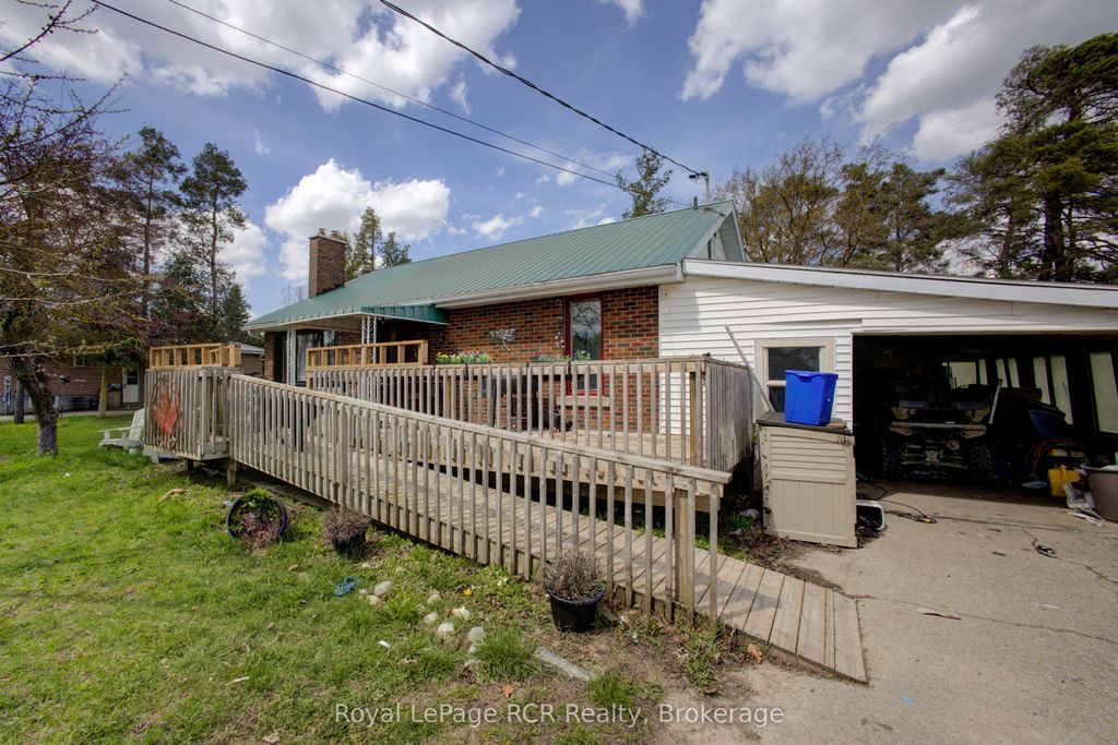 Photo of 460 Domville Street, Wellington North, ON N0G 1A0 (MLS # X13086808)