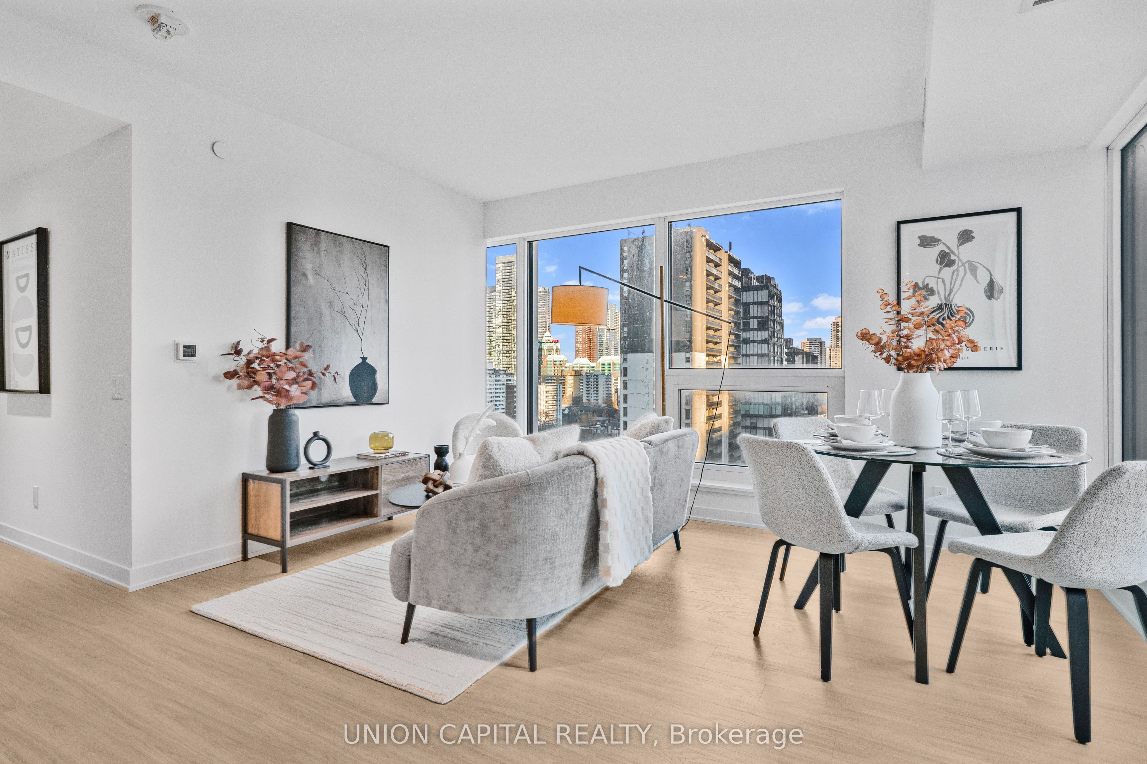 8 Wellesley Street W 1509