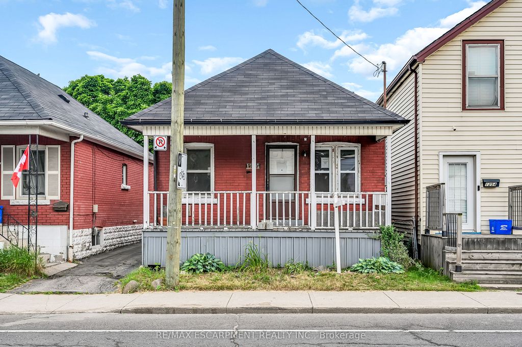 Photo of 1256 Cannon Street E, Hamilton, ON L8H 1V3 (MLS # X12721640)