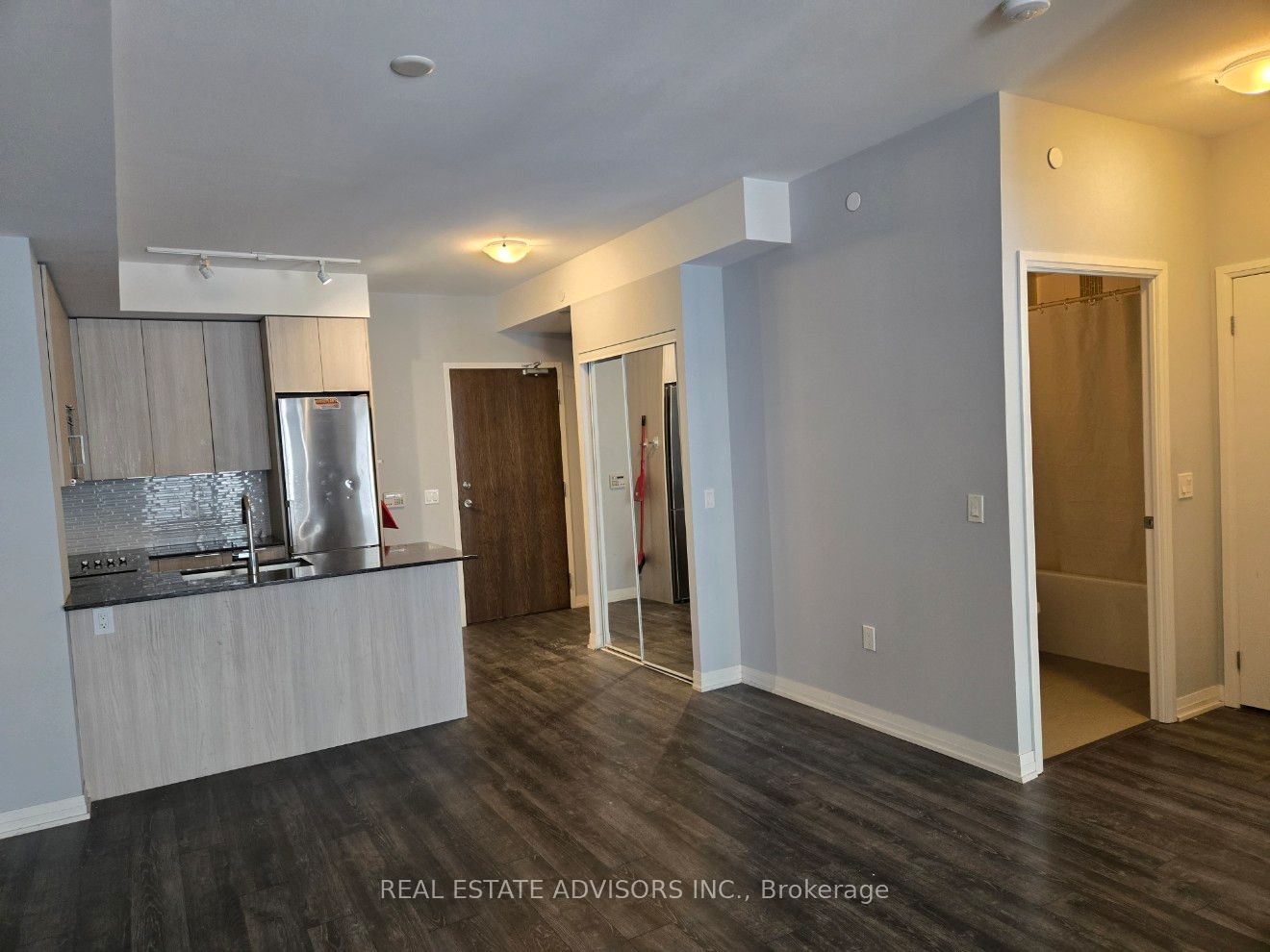 99 Eagle Rock Way 222