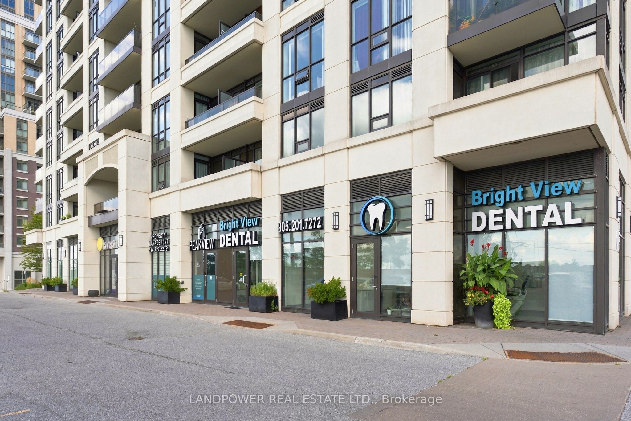9582 Markham Road PH02