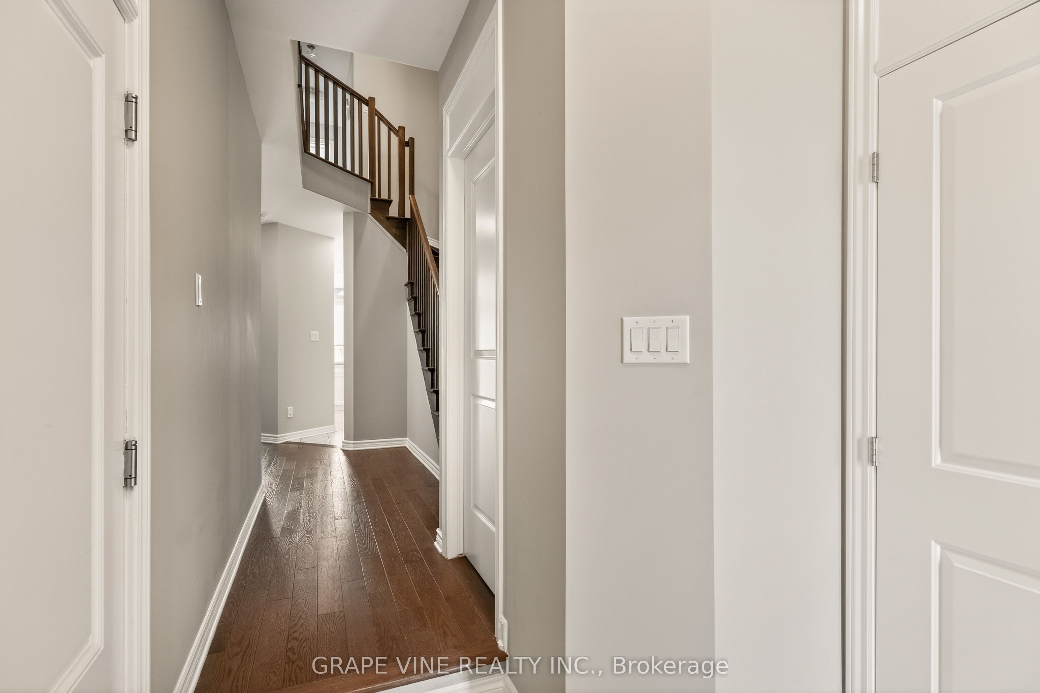 834 CEDAR CREEK Drive