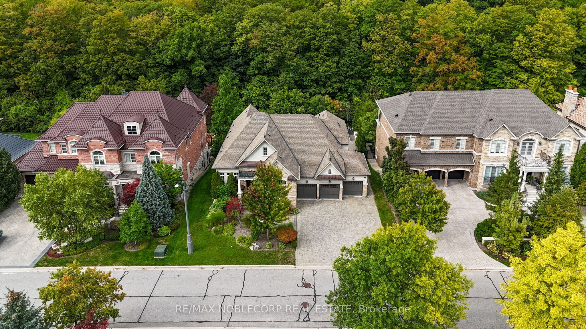 177 Grandvista Crescent