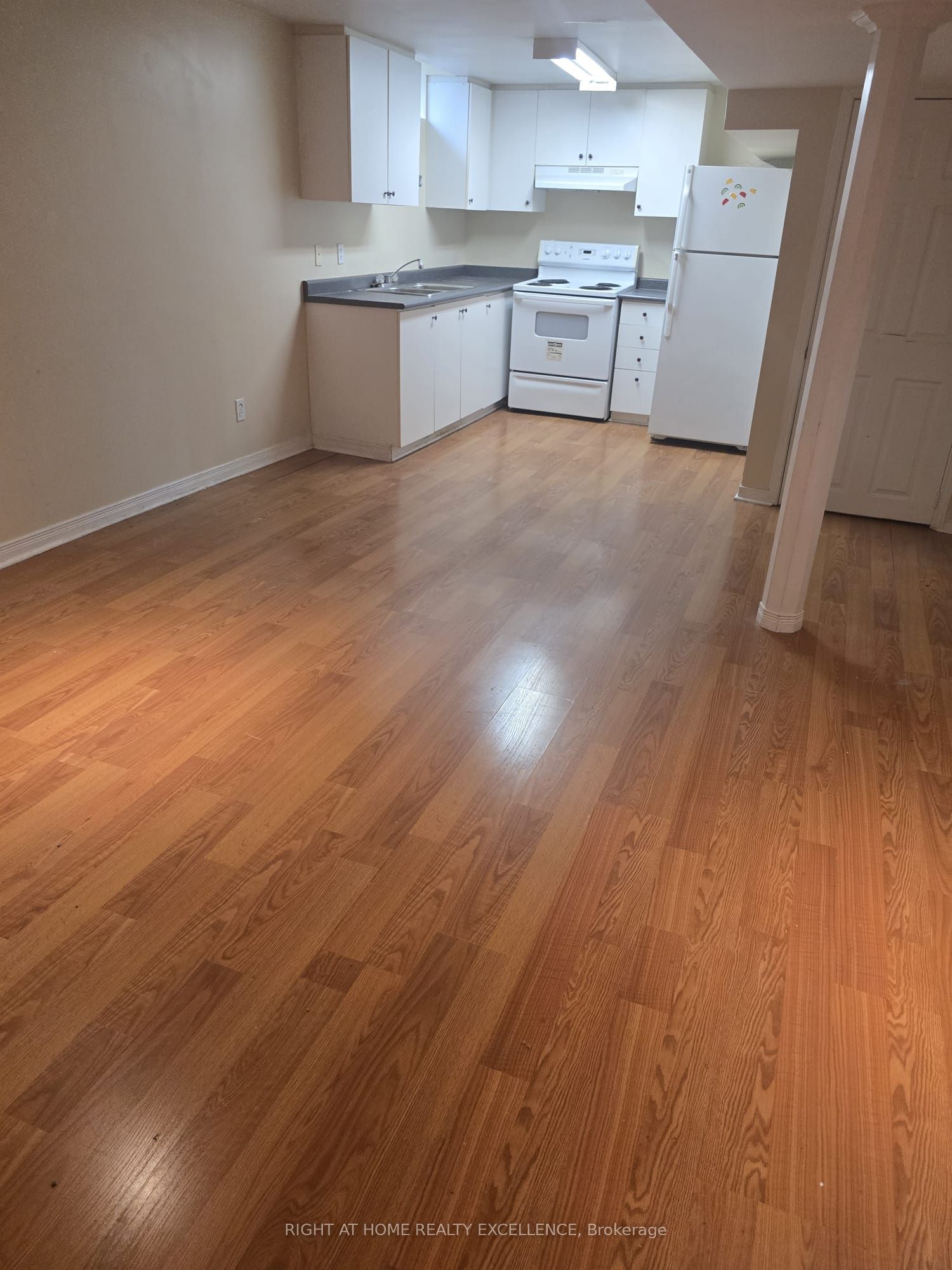 11 Charlton Avenue Basement