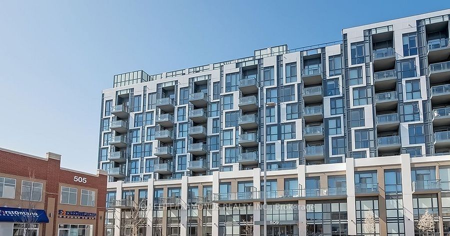 509 DUNDAS Street W 415