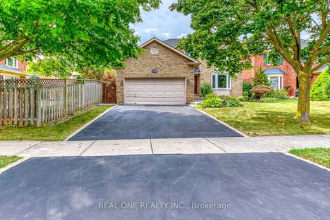 1237 Woodview Drive Oakville ON L6M 2M5