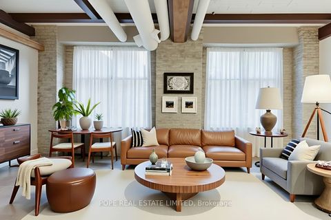 781 King Street W 211 Toronto ON M5V 3L5