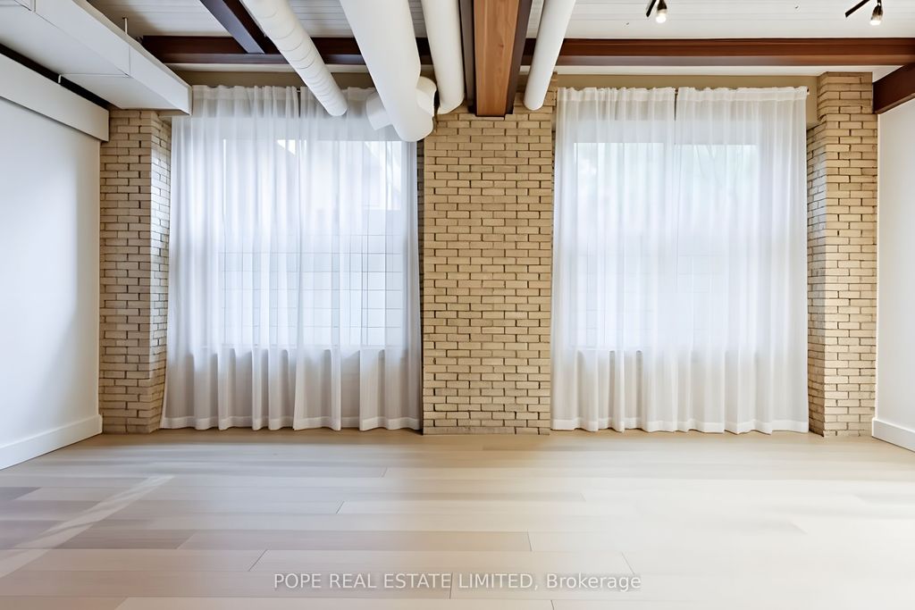 Photo of 781 King Street W #211, Toronto, ON M5V 3L5 (MLS # C12577000)