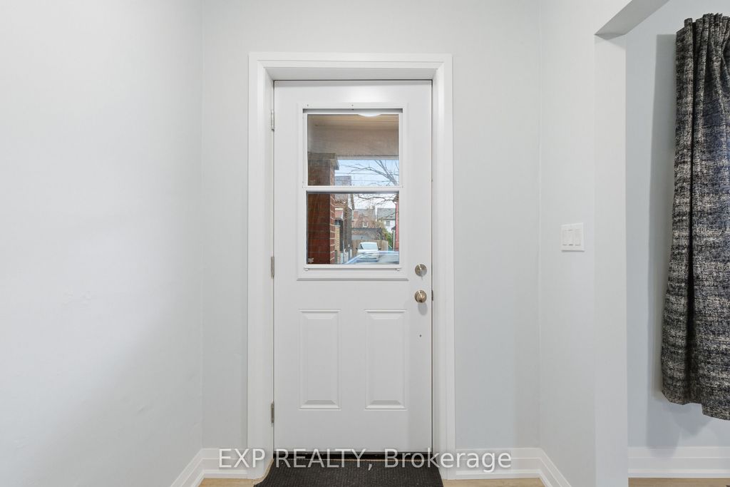 Photo of 149 Lottridge Street, Hamilton, ON L8L 6V5 (MLS # X12705088)