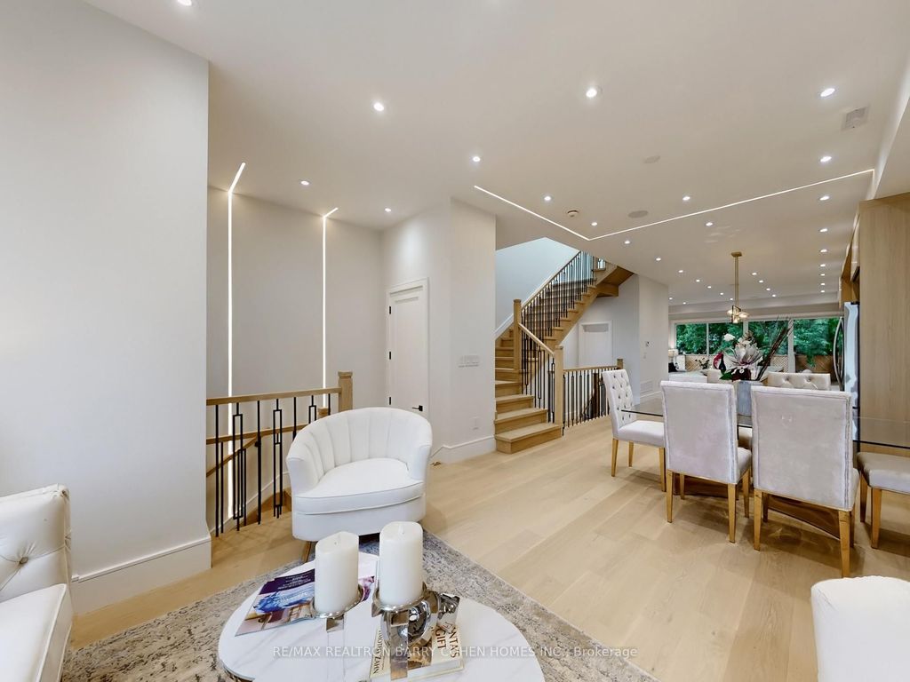 Photo of 112 Newcastle Street, Toronto, ON M8Z 1C8 (MLS # W12507954)