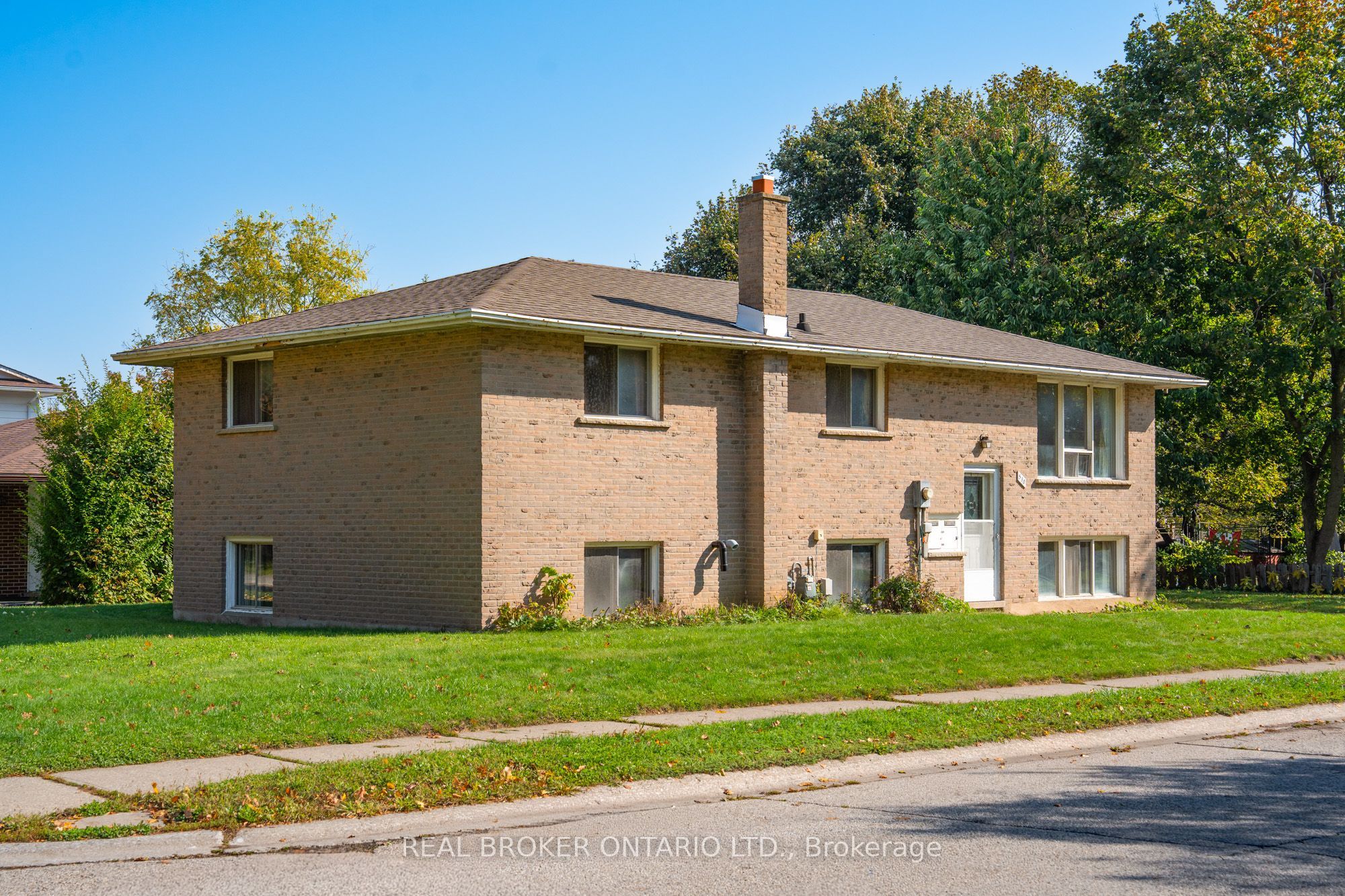 530 Glen Forrest Boulevard