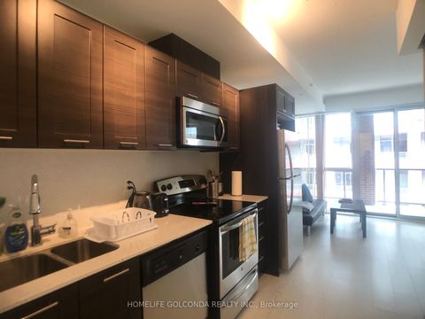 20 Bruyeres Mews 513 Toronto ON M5V 0G8