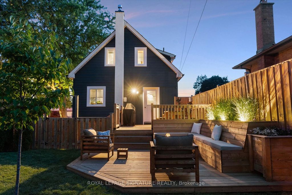 Photo of 405 Pharmacy Avenue, Toronto, ON M1L 3G5 (MLS # E12802184)